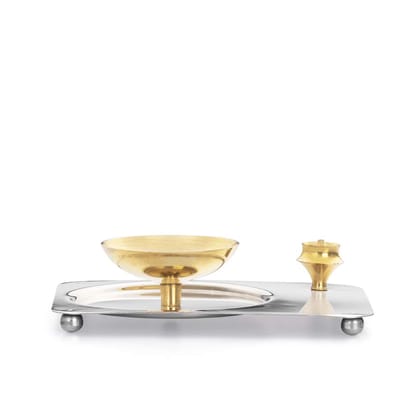 Borosil Aarti Diya Decorative Brass Glass Oil Lamp | Tea Light Holder | Diya with Borosilicate Glass | Puja Dia for Mandir | Lantern Diya with Glass Cover